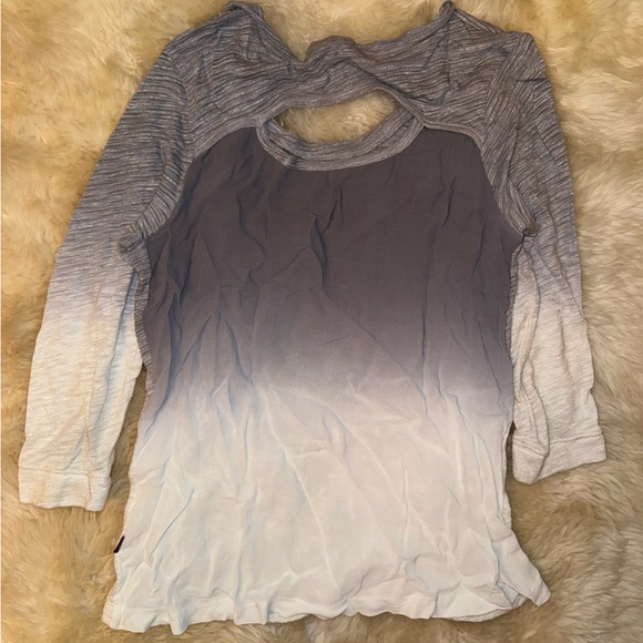 Womens top - Picture 4 of 5